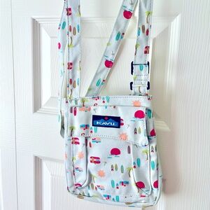 Kavu Surf and Sun Patterned Mini Keeper Bag